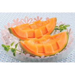 ※送料込み　夕張メロン 良品 約1.3kg 2玉