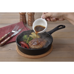 ※送料込み　ベーコン巻ハンバーグ4個セット