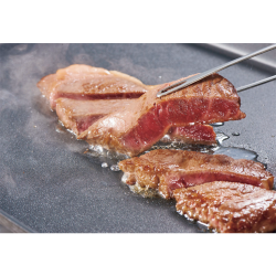 ※送料込み　北海道産熟成牛 サーロインステーキ用300g